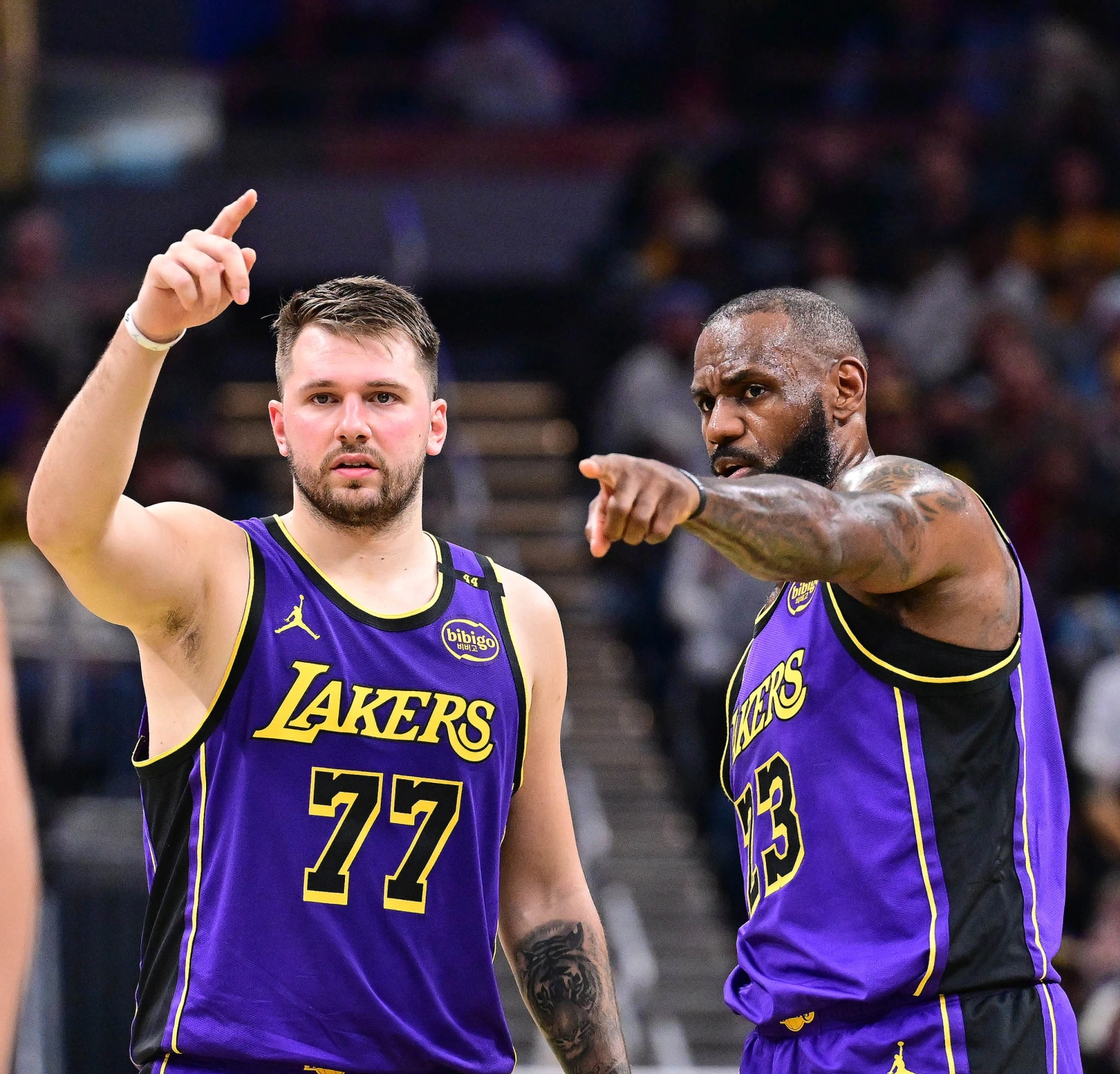 开云体育官网-湖人和詹姆斯分手在2026？不会提供新合同，东契奇时代已经开启