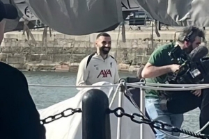 开云体育官网-TA：利物浦与萨拉赫的续约谈判仍在进行，双方希望达成合适的妥协