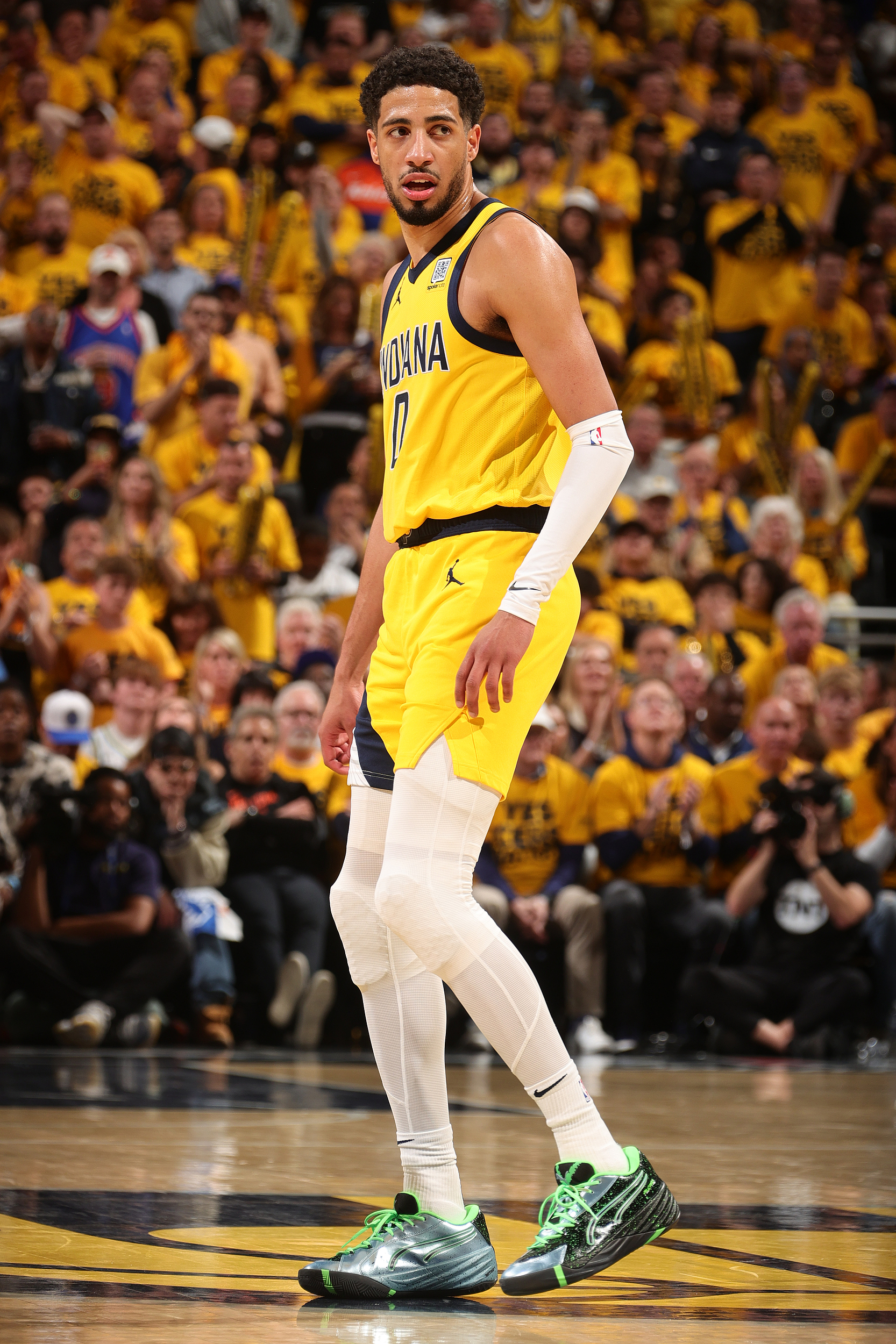 kaiyun-还没得到认可！A·史密斯：目前哈利伯顿还不是超巨，他需要更稳定