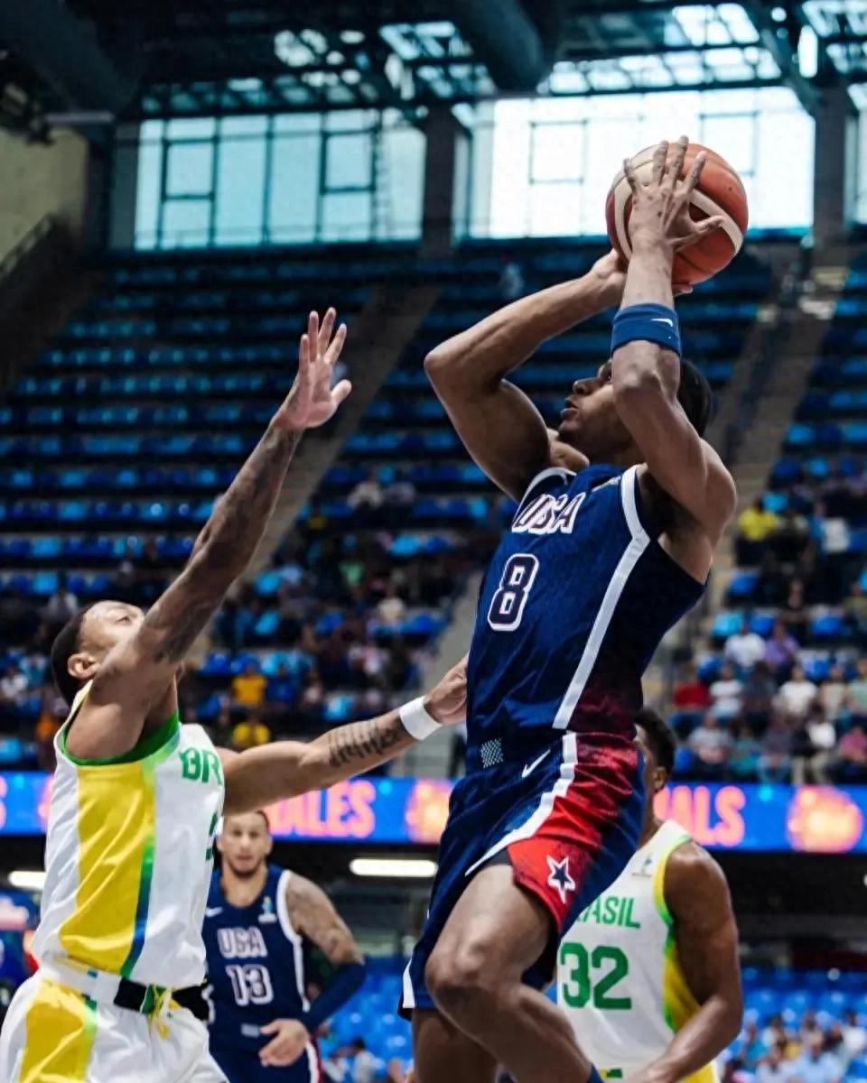 kaiyun-美洲杯大爆冷！美国男篮无缘决赛，被轰35-9大崩盘，吞下耻辱一败