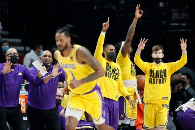 开云体育下载-没解决问题但也没制造新问题，湖人管理层原地踏步